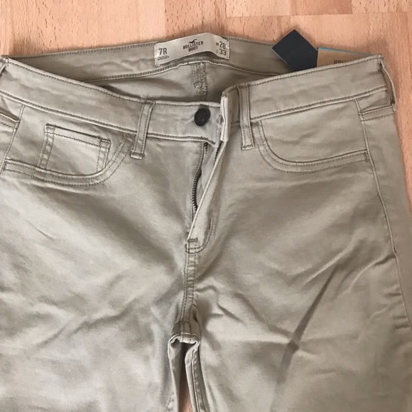 HOLISTER JEANS - Picture 2 of 8